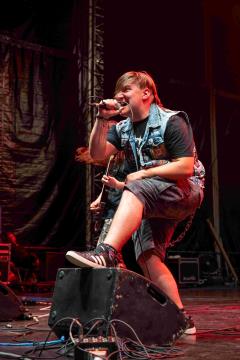 17 Zvezde so rojene s